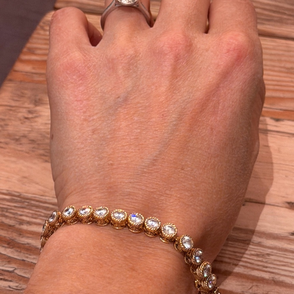 Judith Ripka Yellow Gold w. Round Clear Crystal CZ 💎 Sparkle ✨ Tennis Bracelet - Picture 3 of 10